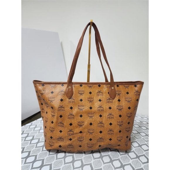 Authentic MCM Visetos Striped Shopper Tote Bag Cognac - Picture 4 of 14